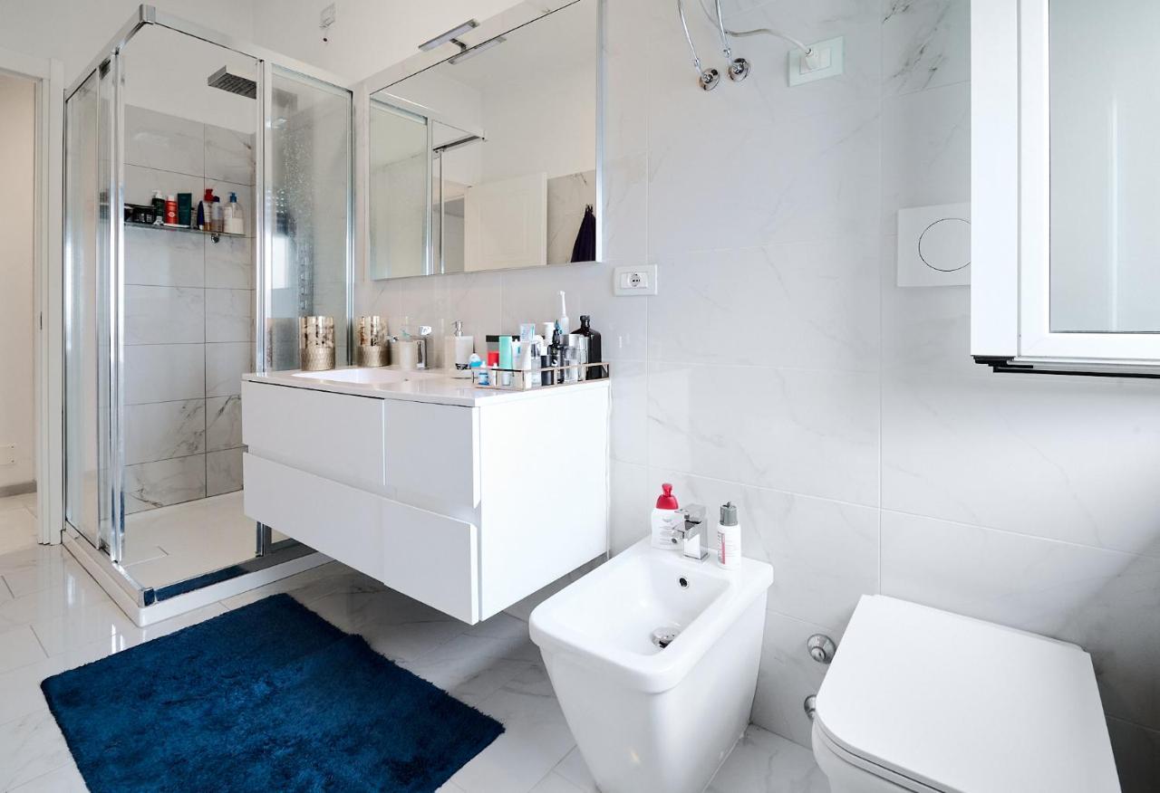Lux 180Sqm Flat - Entire Last Floor Milaan Buitenkant foto